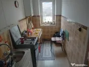 Apartament 4 Camere B-dul. Dacia etaj 9 lift 65mp renovat centrala termopan 