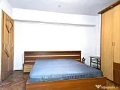 Apartament 3 camere de inchiriat zona Centrala - Boul Rosu Arad 