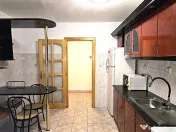 Apartament 3 camere de inchiriat zona Centrala - Boul Rosu Arad 