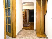 Apartament 3 camere de inchiriat zona Centrala - Boul Rosu Arad 