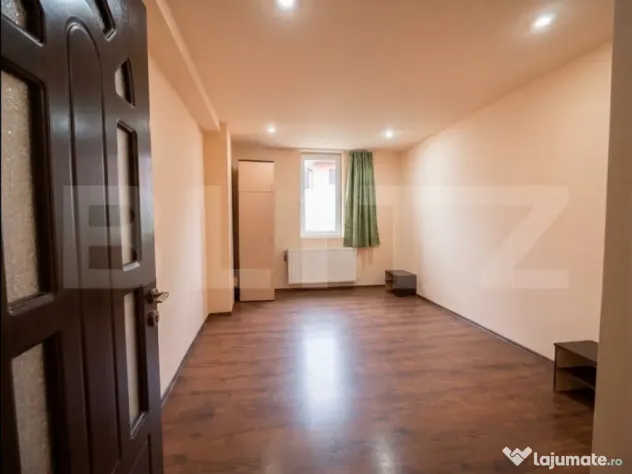 Apartament 3 camere decomandat, 89 mp, cu terasă | Dâmbul
