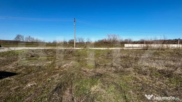Teren IV 1.331 mp, deschidere bilaterală, toate utilități