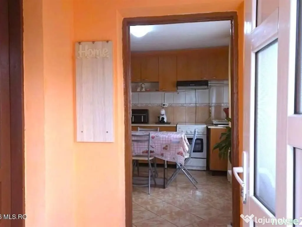 Cumpana - Str. Crinului 5, casa cu teren 625 mp, deschide...