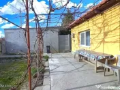 Cumpana - Str. Crinului 5, casa cu teren 625 mp, deschide... 