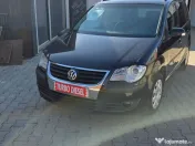 Volkswagen Touran  An 2009   Break   Diesel   293.000 km   1900 cmc 