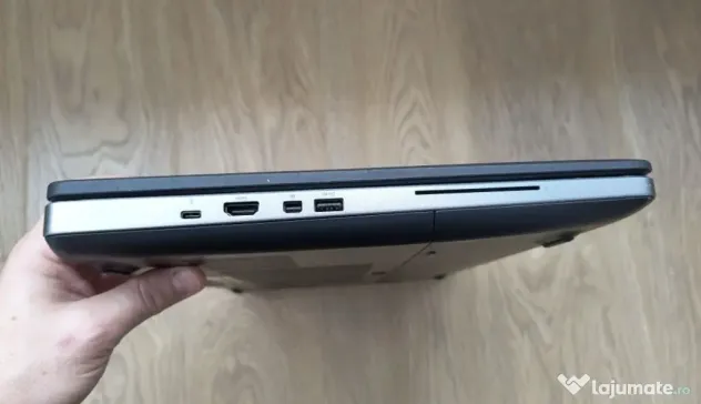 laptop Dell Precision 7720