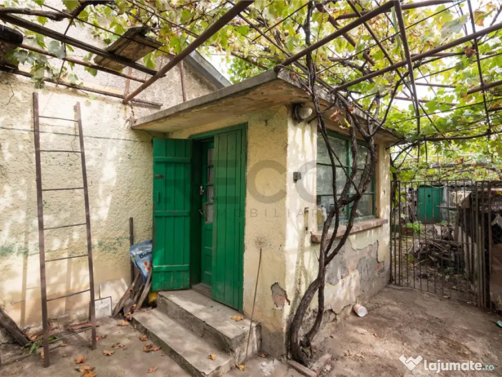 RECO Casa in Episcopia Bihor cu teren de 704mp