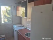 Apartament de 2 camere ( terasa refacuta )-Astra 