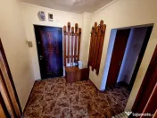 Gara mangaliei-apartament 2 camere decomandat 52 mp 