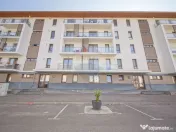 Apartament în zona Tractorul 