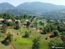 Teren în comuna Corbeni