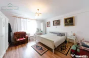 Casa cu 3 camere și centrală proprie,zona Aurel Vlaicu, Ar 