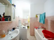 Casa cu 3 camere și centrală proprie,zona Aurel Vlaicu, Ar 