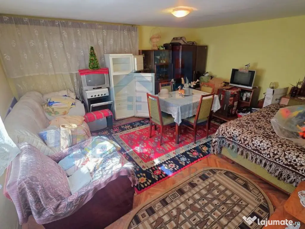 Casa in oras zona Promenada strada Raului 257mp utilitati