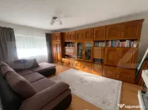 Apartament 3 camere, 68 mp, zona Dumbrava
