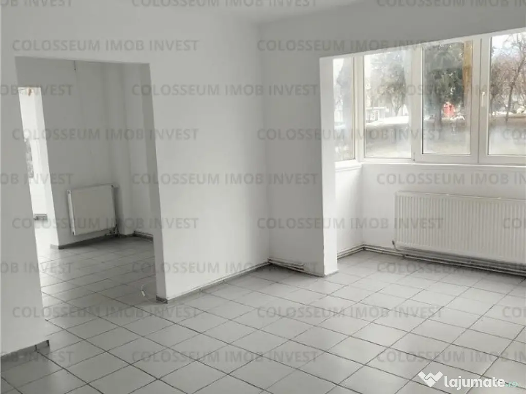 COLOSSEUM: Spatiu Comercial Intrare strada vitrina 6m stradal..