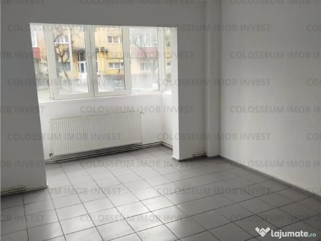 COLOSSEUM: Spatiu Comercial Intrare strada vitrina 6m stradal..