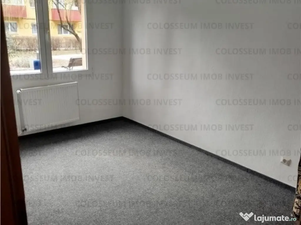 COLOSSEUM: Spatiu Comercial Intrare strada vitrina 6m stradal..