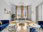 Birou ultracentral în clădire istorică (Palatul Nádasdy) 