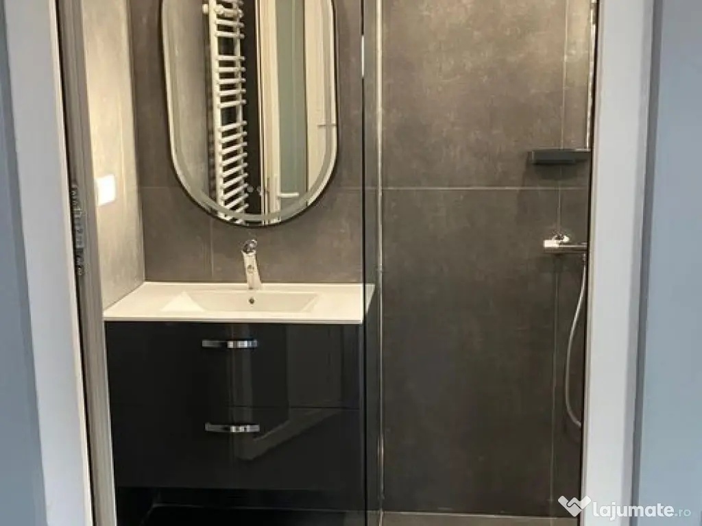 2 camere Eroii Revoluției | 6 min metrou | Parcare