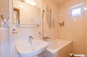 Apartament 2camere B-dul Garii sau schimb cu teren 