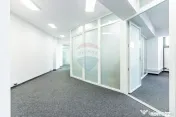 Spațiu de birouri I Office building I 245 mp I zona Baba... 