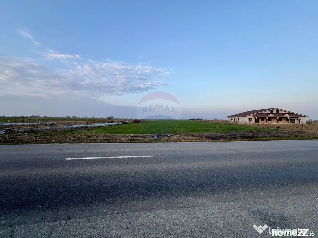 Teren 12,360mp Botarlau / Strada Unirii - Botarlau (Vrancea)