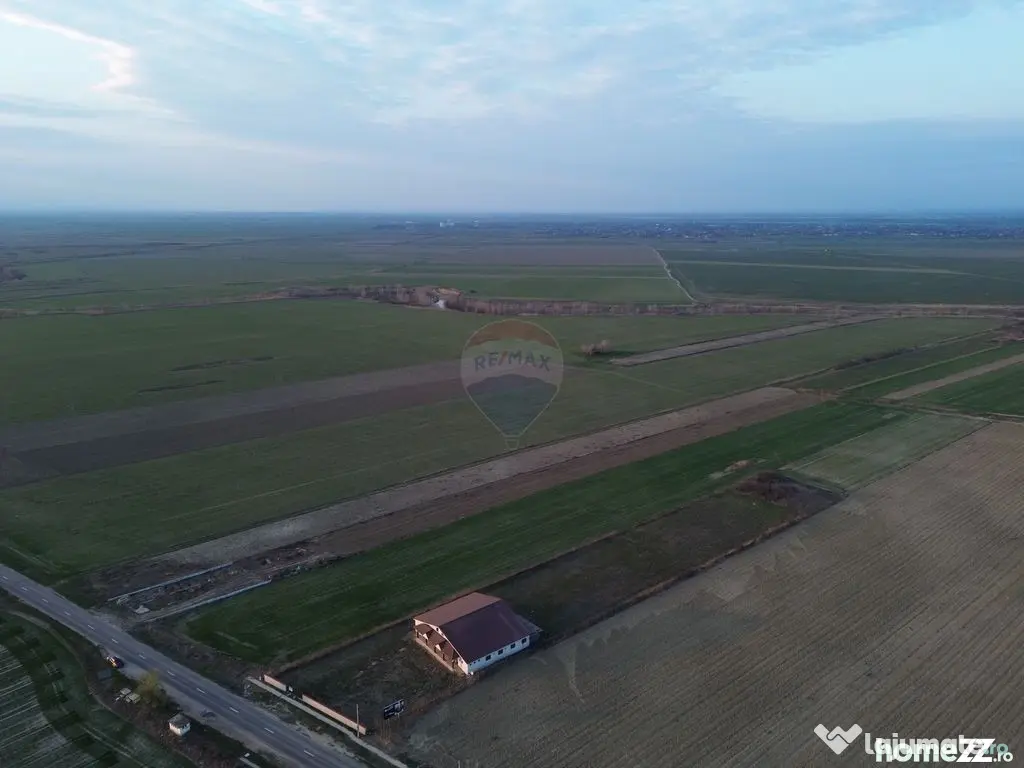 Teren 12,360mp Botarlau / Strada Unirii - Botarlau (Vrancea)