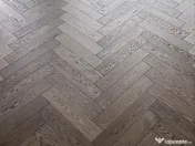 Montaj parchet scări plinta 