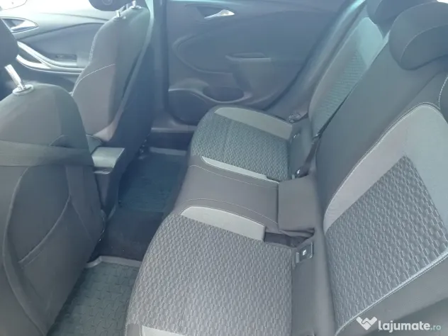 Autoturism Opel Astra K sport tourer