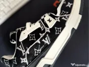 Adidasi Louis Vuitton Trainers 