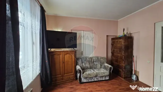 Casă / Vilă de vânzare în Campulung Moldovenesc, Suceava