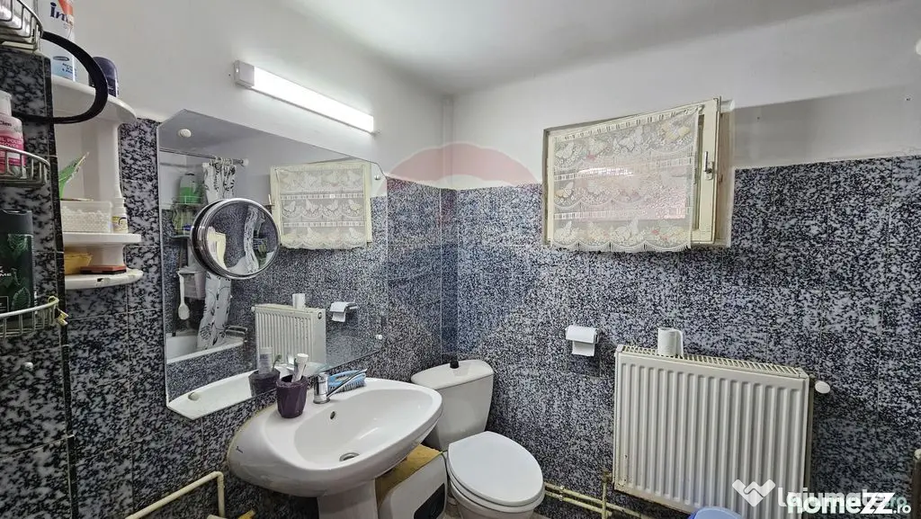 Casă / Vilă de vânzare în Campulung Moldovenesc, Suceava