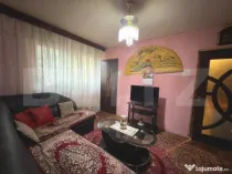 Apartament 2 camere, 29 mp, zona Piață, Valea Roșie