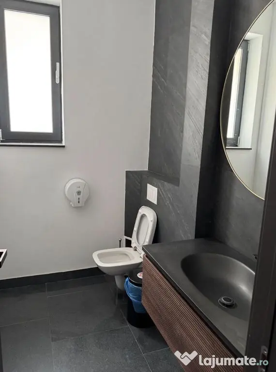 Zona Pipera 280 mp terasa 70 mp trafic intens