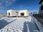 Casa 3 camere-2 bai-10 min de STV 