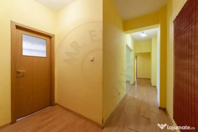 Gavana | 3 camere | Loc de parcare si boxa incluse