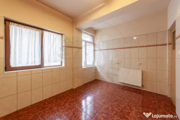 Gavana | 3 camere | Loc de parcare si boxa incluse