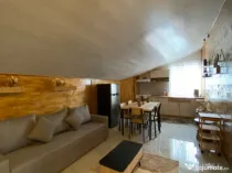 Apartament 4 camere decomandat 140mp, Mansarda, zona Consul