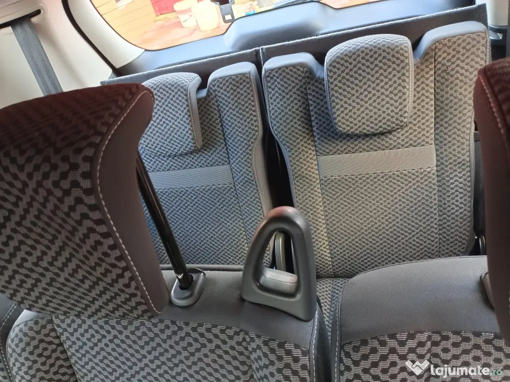 Renault Grand Scenic 1,5dci 110cp, carte de România, 7 locuri, 2011