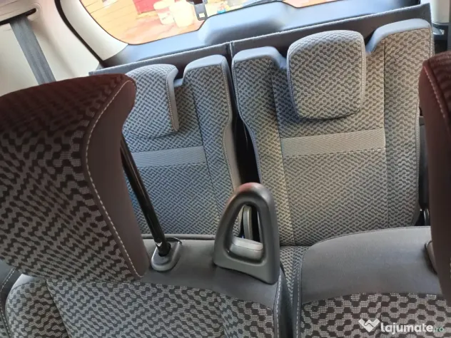 Renault Grand Scenic 1,5dci 110cp, carte de România, 7 locuri, 2011