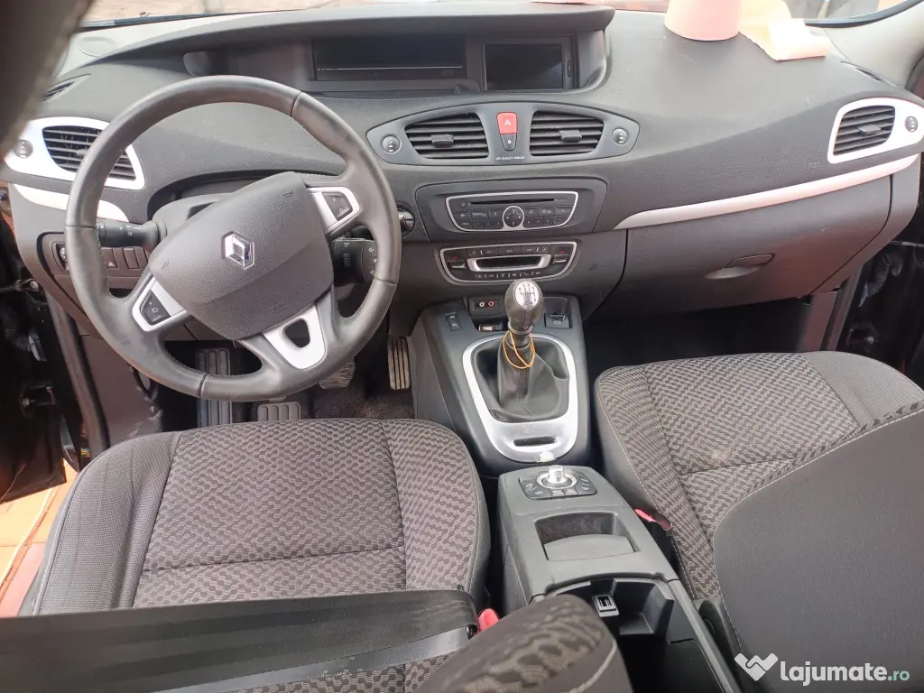 Renault Grand Scenic 1,5dci 110cp, carte de România, 7 locuri, 2011