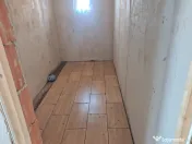 Execut lucrări de termoizolare,montaj gresie,faianță,rigips,tencuieli 