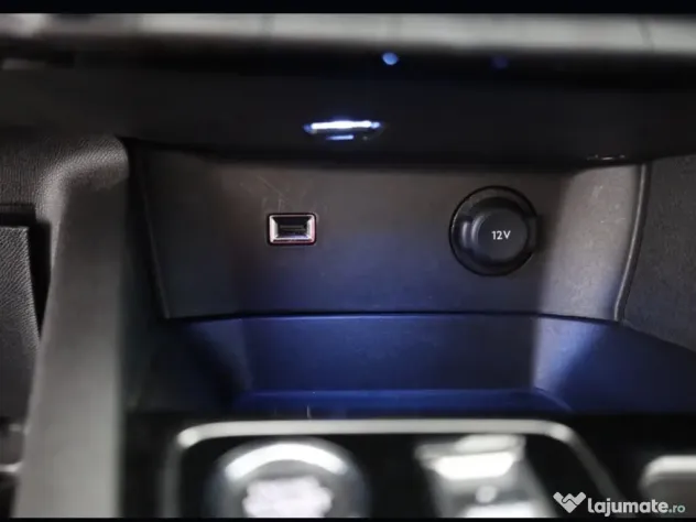 Peugeot 3008 225 e-ETA8 Allure Pack