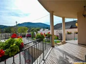 Resedinta distincta, mobilata cu rafinament, pe 1.000 mp ter 