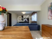 Casă/Vilă duplex cu 5 camere de vânzare, strada 9 Mai- zo 