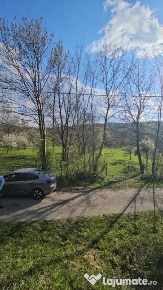 BREBU – intravilan 1800 mp, deschidere 29 ml, doar 16.900