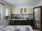 De vânzare apartament 3 camere decomandate, parter, stațiu