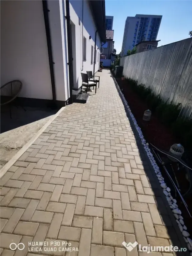 Casa pentru 2 familii - 4 camere - 2 bucatarii - Soseaua Sa