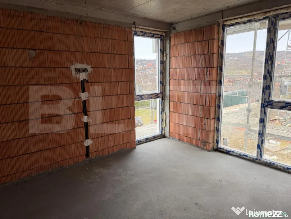 Apartament 3 camere, semifinisat, Zalau - Zalau (Salaj)